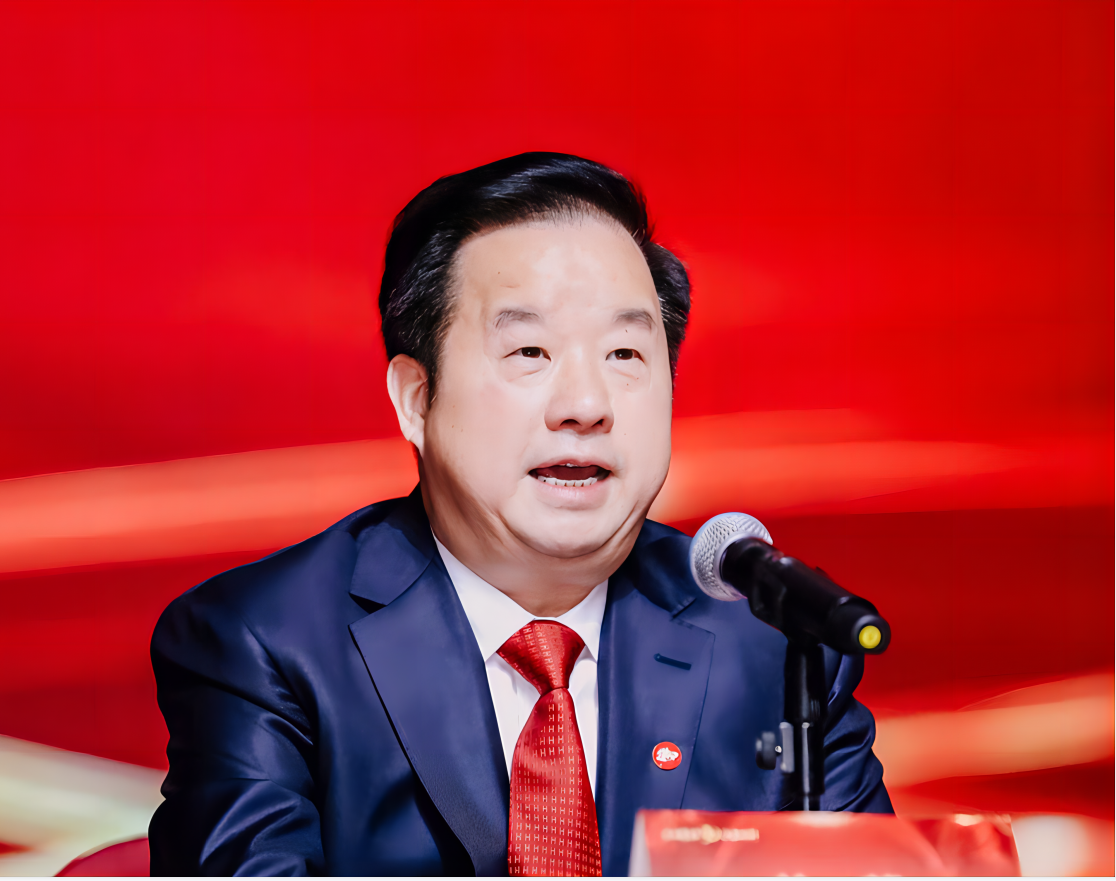 全國(guó)政協(xié)委員、新華聯(lián)集團(tuán)董事局主席傅軍：加大救助受疫情影響嚴(yán)重的行業(yè)與企業(yè)